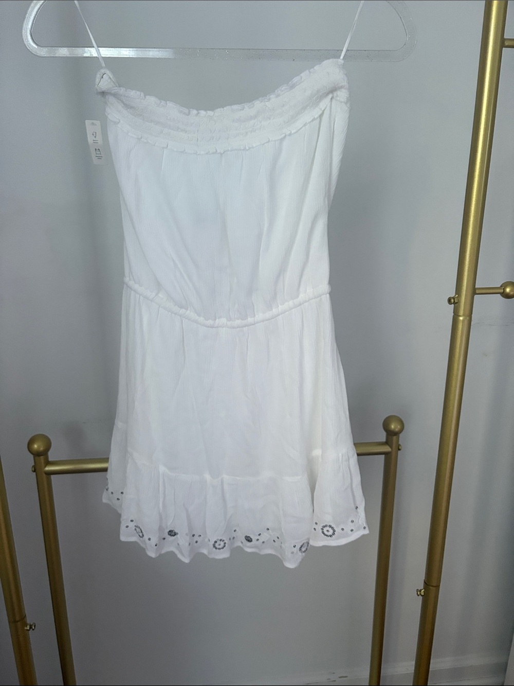 NEVER WORN Hollister White Strapless Drawstring Blouson Mini Dress - Picture 3 of 5